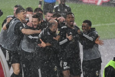 POKER ČUKARIČKOG: "Brđani" ubedljivom pobedom započeli pripreme!