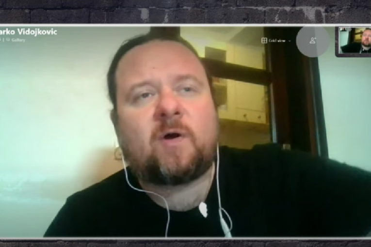 ON JE BRADATA NAKAZA U SUKNJI! VIDOJKOVIĆ PATRIJARHU PSOVAO SESTRU I SLAVSKO ŽITO: Šolakov potrčko brutalno vređao patrijarha i predsednika