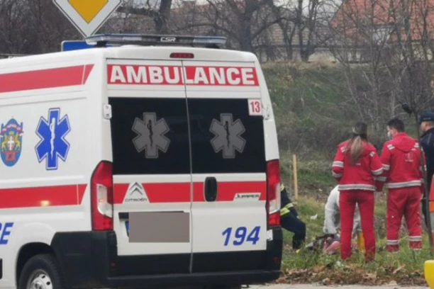 ČOVEK RAZDVAJAO SINOVE KOJI SU SE TUKLI, PA UMRO: Tužna scena na Paliluli nakon svađe dva brata