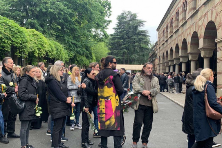 Ispraćaj Lane Toković