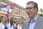 KAKVI GOD DA SU PRITISCI, NIKADA SE NEĆU PREDATI! Odjekuje poruka predsednika iz Pančeva pred 30.000 ljudi: Srbija je svetinja