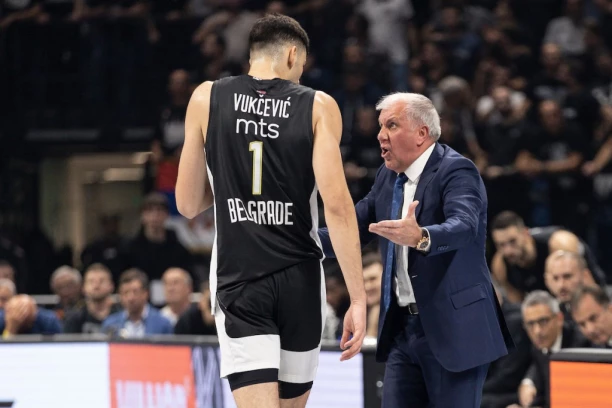 TRISTAN VUKČEVIĆ BRUTALNO NAPLJUVAO PARTIZAN! Okrenuo LEĐA svojima! Jedva je DOČEKAO da ode, a evo šta je rekao o OBRADOVIĆU!