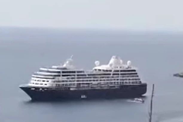 BROD PUN SVINGERA UPLOVIO U DUBROVNIK! Na brodu se organizuju vruće zabave za imućne goste, a pravila su VRLO JASNA! (VIDEO)