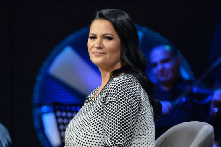 Jana Todorović slike