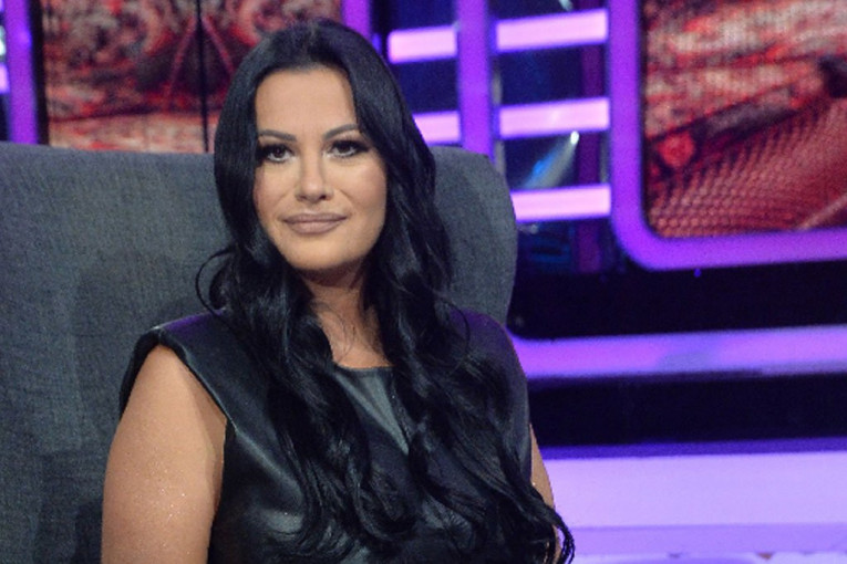 Jana Todorović slike