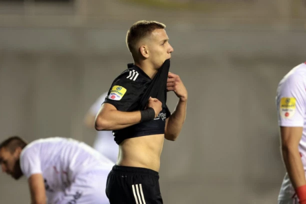 VOŽDOVAC ŠOKIRAO ČUKARIČKI: "Brđani" ostali bez pobede u 90. minutu, TSC blizu Lige šampiona!
