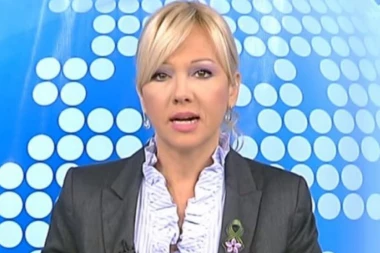 PALA JOJ GLAVA, ZASPALA TOKOM DNEVNIKA! Voditeljka RTS-a uslikana u NEZGODNOM trenutku!