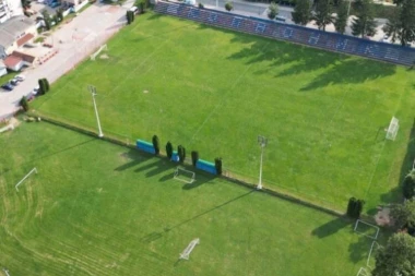 ZVANIČNO ŠAMPIONI: Sastav OFK Kopaonika 1931 dva kola pre kraja "izgravirao" svoje ime na peharu prvaka!