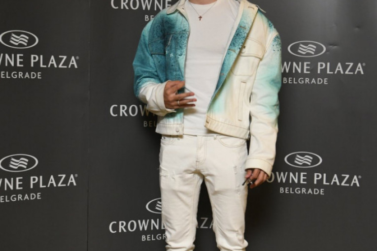 Vojaž promocija albuma "Plava krv"