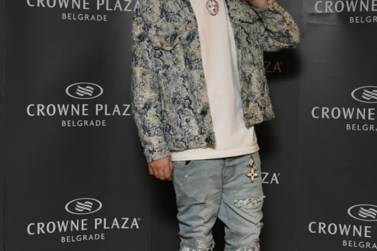 Devito promocija novog albuma "Plava krv"