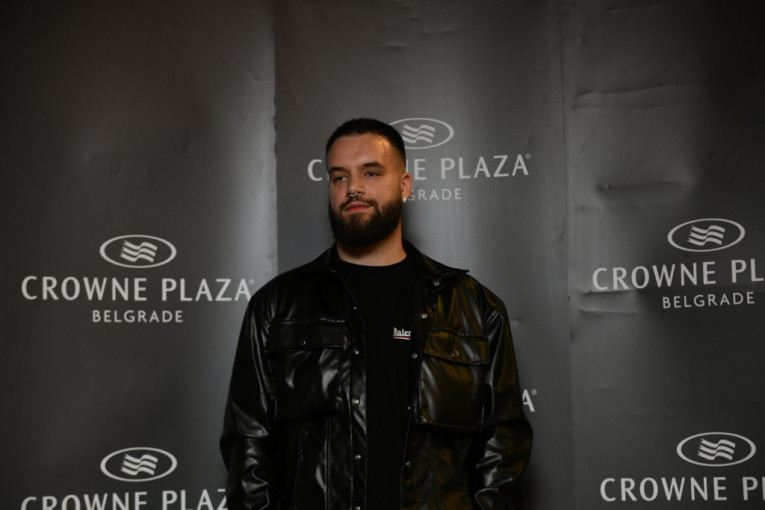 Nući promocija albuma "Plava krv"