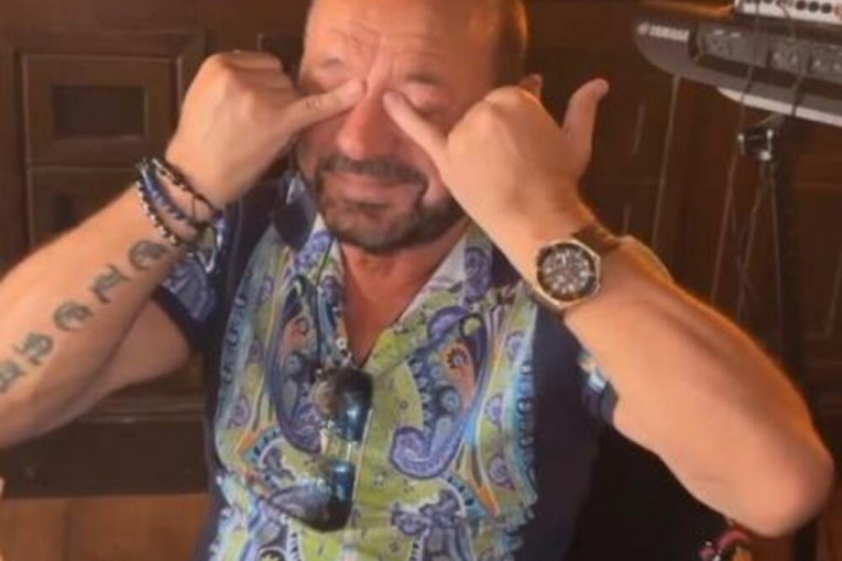 Mile Kitić plače zbog Bojana Barjaktarević