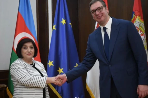 UNAPREĐENJE ODNOSA DVEJU ZEMALJA: Predsednik Vučić se sastao sa predsednicom Narodne skupštine Azerbejdžana (FOTO)