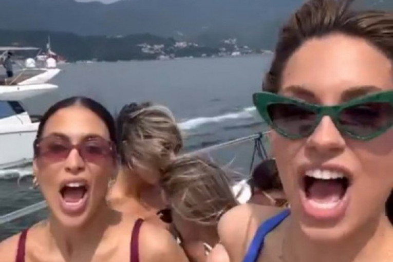 Sara Jo, žurka na jahti