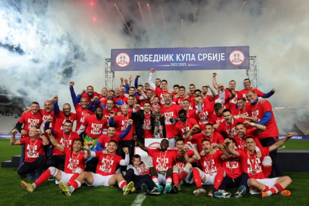 MILOJEVIĆ SE OPROSTIO DUPLOM KRUNOM! Evo šta je trener Zvezde rekao posle ISTORIJSKOG podviga!