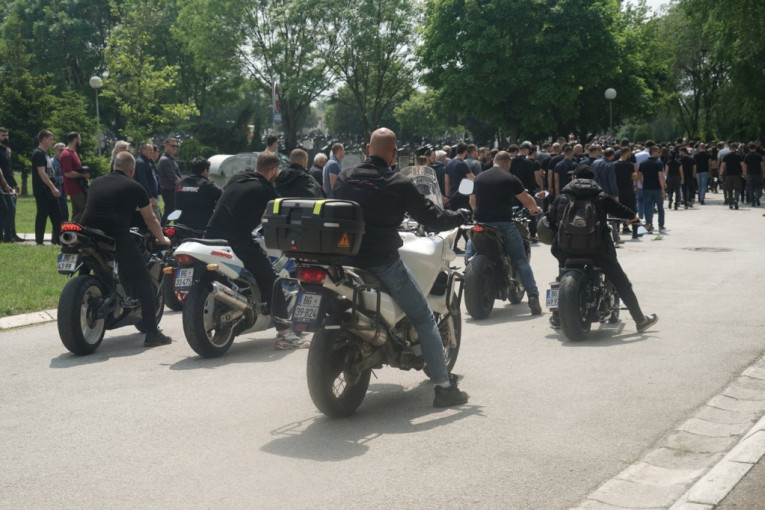 Motoristi se oprostili od Mirka Rašića