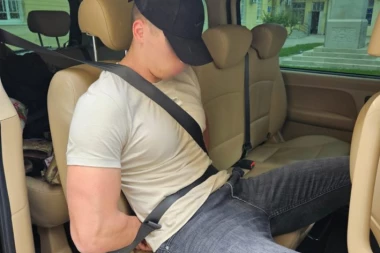 IZNAJMIO APARTMAN, JEO U RESTORANIMA, PONAŠAO SE KAO TURISTA! Evo kako je "pao" policajac ubica iz Priboja! IZA REŠETKA MU I DEVOJKA!