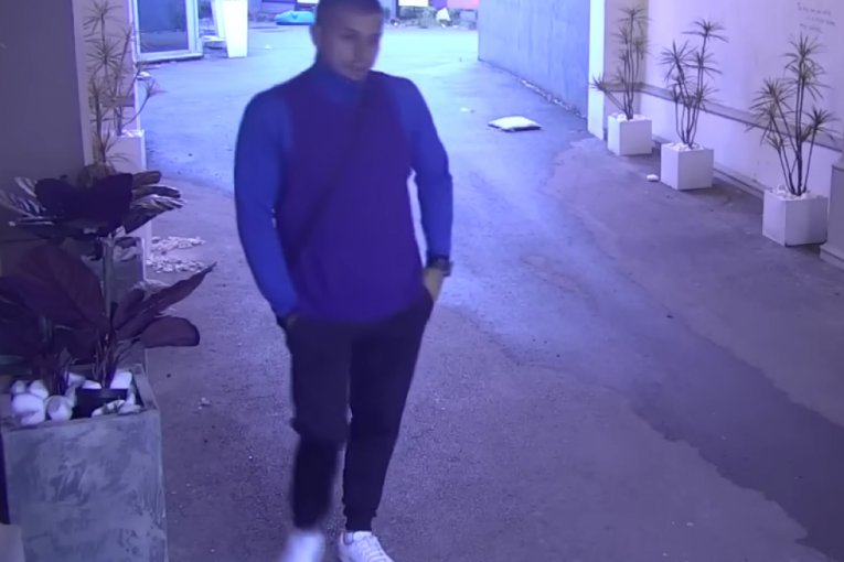 Ivan Dragić plače zbog diskvalifikacije Aleksandre Momčilović Sane Zadruga 6