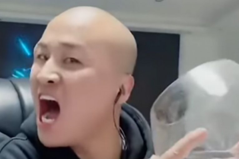 Sankiange umro uživo u prenosu