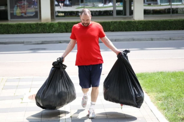 ZVEZDAN OSTAO NA ULICI, MOLI DA UĐE U ELITU: Nakon diskvalifikacije usledio bolan šamar realnosti, Slavnić shvatio da je totalni GUBITNIK!