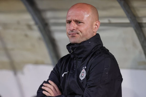 PORAZ KOJI MNOGO NE BOLI, ALI... Partizan će raditi još jače, trener Bohemijansa ODUŠEVLJEN Kanuteom!