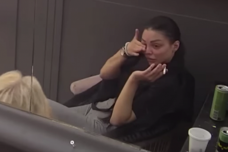 Maja Marinković plače zbog diskvalifikacije Zvezdana Slavnića Zadruga 6