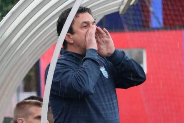 KALUĐEROVIĆ ODRŽAO ČAS STUDENTIMA: Lider neumoljiv na Bežaniji - OFK Beograd na korak od titule!