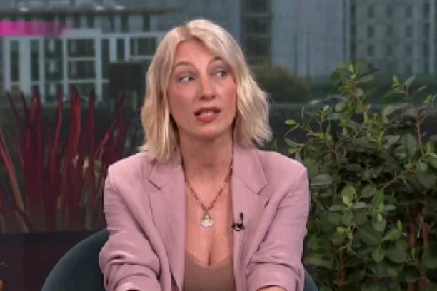 ANA STANIĆ KRILA RAZVOD: Pevačica sve negirala, dok nije ISPLIVAO I NOVI DEČKO (FOTO)