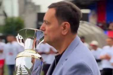 SLAVLJE MOŽE DA POČNE: Šampionski pehar stigao u prave ruke! (VIDEO)