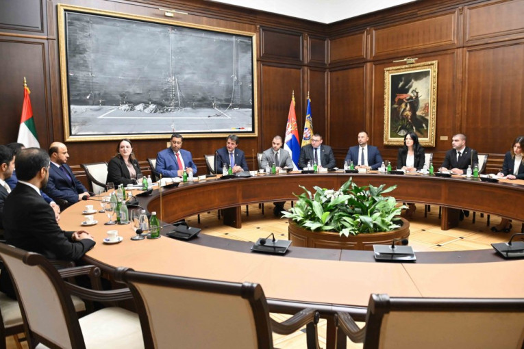 Ministar Gašić na sastanku sa delegacijom UAE