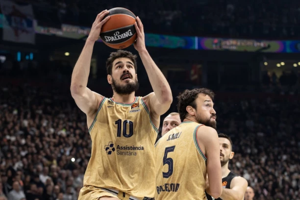 NAVIJAČI MU OVO NISU OPROSTILI! Kalinić korak BLIŽE Zvezdi, Barselona napravila PRESEDAN!