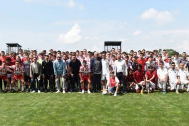 U SC FSS OBELEŽENO POLA VEKA OD ČUVENOG FINALA KUPA ŠAMPIONA U BEOGRADU! Tadićev Ajaks sa vršnjacima iz Vojvodine, Partizana i Crvene zvezde!