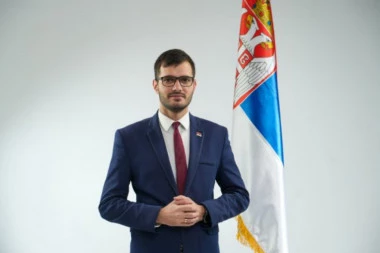 TOMIĆ: SRĐAN MILIVOJEVIĆ NASTAVLJA DA PROSIPA OTROV MRŽNJE I NASILJA