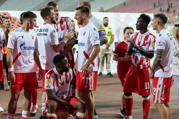 ZVEZDA I BAHAR NA NJEGA NE RAČUNAJU: Fudbaler crveno-belih na meti Olimpije (FOTO)