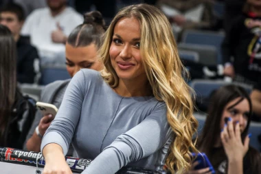 SREĆNE VESTI! Teodora Džehverović otkrila da li je TRUDNA, odmah pokazala TRUDNIČKI STOMAK, čestitke samo pljušte!