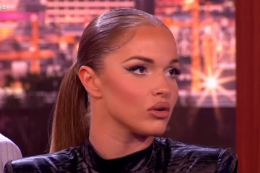OSVANULA DŽEHVINA ŠOK FOTKA! Teodora ponovo na meti žestokih osuda: U rangu MACE DISKRECIJE, javnost zgrožena! (FOTO)