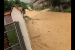 SRBIJU ZADESILA KATAKLIZMA! Jezive scene poplavljenih mesta, Loznicu i okolinu pogodile poplave, na UDARU Požega! (VIDEO)