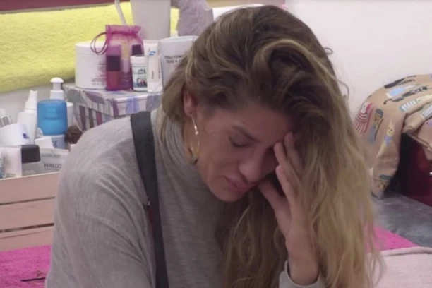 OVO JE NAJVEĆI GREH ANE ĆURČIĆ: Zadrugarki se SLOŠILO, nikad joj neće oprostiti!