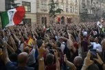 FEŠTA U BUDIMPEŠTI: Navijači Rome napravili ATMOSFERU za pamćenje! (VIDEO)