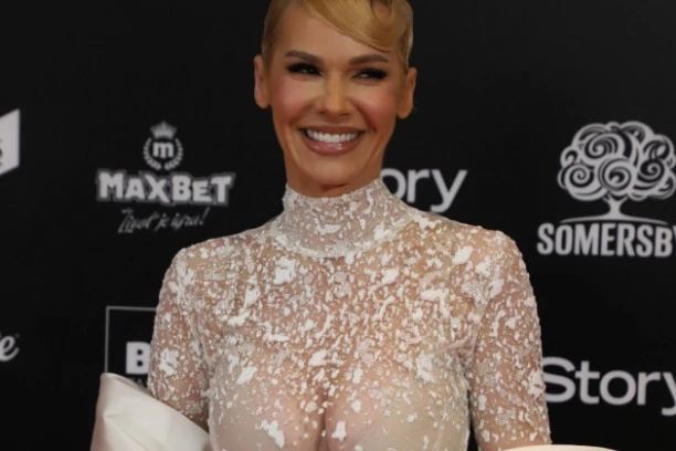 PONOVO ZALJUBLJENA! Nataša Bekvalac o poslednjoj AFERI koja drma estradu i NOVOJ SIMPATIJI!