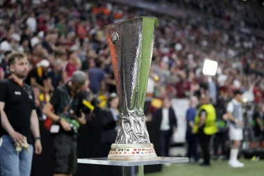 LIGA EVROPE: Belgijanci iznenadili LIverpul! Birmančević golom ODVEO Spartu dalje! Ovo su svi UČESNICI osmine finala!