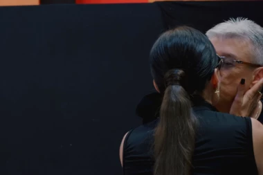 KAKAV ŠOK! Ceca se poljubila sa Popovićem U USTA, otkriveni detalji! (FOTO)