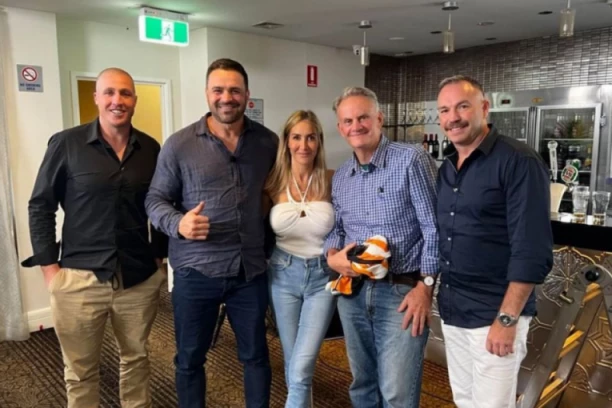 MUŠKARCI KOJI SE BAVE OVIM ZANIMANJIMA SU NAJBOLJI LJUBAVNICI: Bivša eskort dama sve je probala, pa otkrila na kom mestu su POLITIČARI