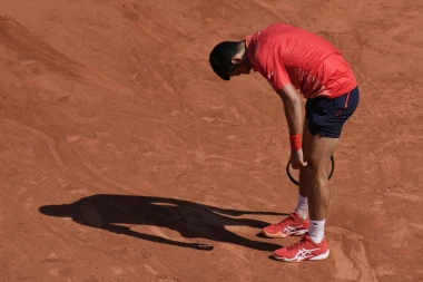 NAVIJAČI U STRAHU! Novak nije TRENIRAO pred meč sa Peruancem! Poznat i RAZLOG!