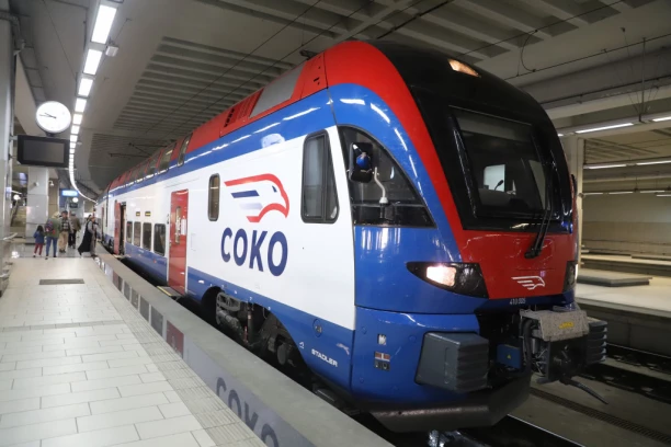 VETAR U VOJVODINI ZAUSTAVIO VOZ! Soko morao da stane zbog oluje u Bačkoj