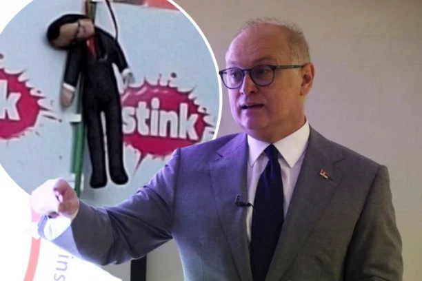 VESIĆ OŠTRO REAGOVAO NA OBEŠENU LUTKU ISPRED PREDSEDNIŠTVA: Ovo shvatiti kao ozbiljnu pretnju, to je poziv na ubistvo Aleksandra Vučića!