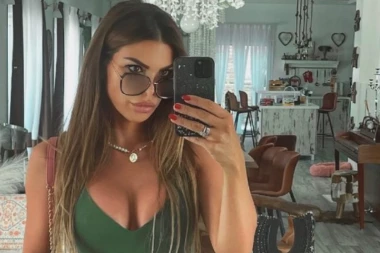 VODITELJKA MISLILA DA JOJ JE DOŠAO KRAJ! Preživela PAKAO u avionu zbog OLUJE!