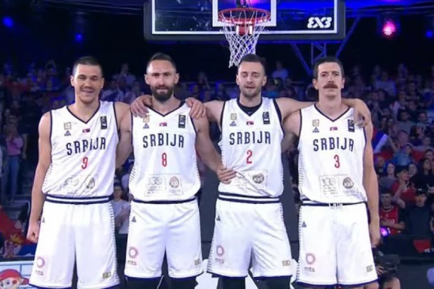 STOJAČIĆ JE SA DRUGE PLANETE: Basketaši Srbije u finalu Svetskog prvenstva!