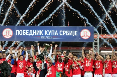 ZVEZDA PRESEKLA - DOVODI GOLGETERA IZ ITALIJE: Na Marakanu stiže napadač za Ligu šampiona od 2.000.000 evra!