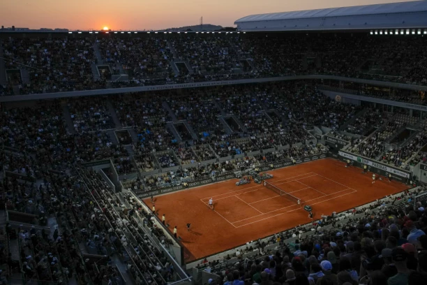 BEZ DRAME U FINALU: Poznati osvajači dubl konkurencije na Rolan Garosu!